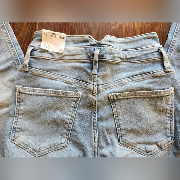 We The Free 'Skyline' High Rise Skinny Jean size25 Hayley Blue - Picture 8 of 12